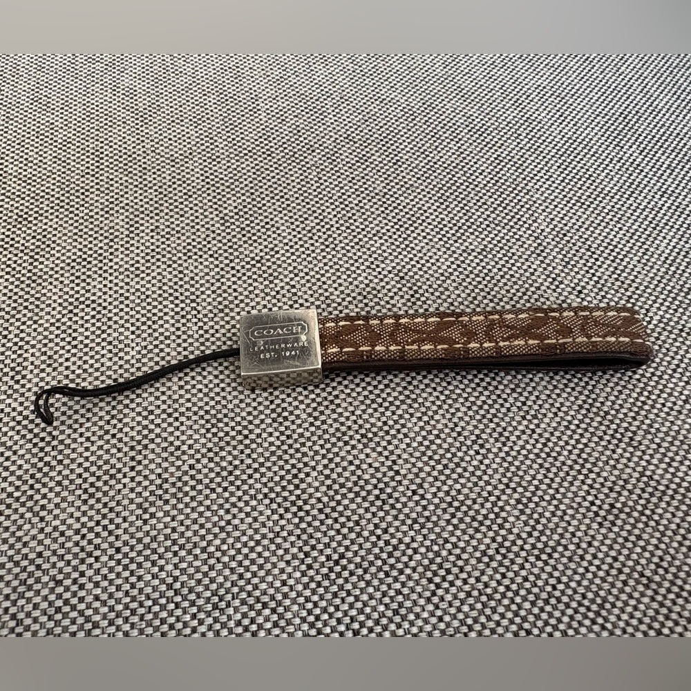 Vintage Signature Coach Brown and Silver Phone Strap